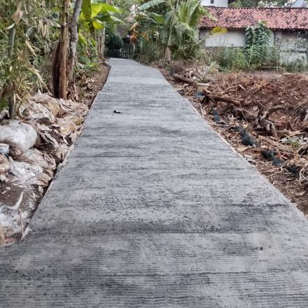 Album : PEMBANGUNAN JALAN MUSHOLLA NUSUPAN
